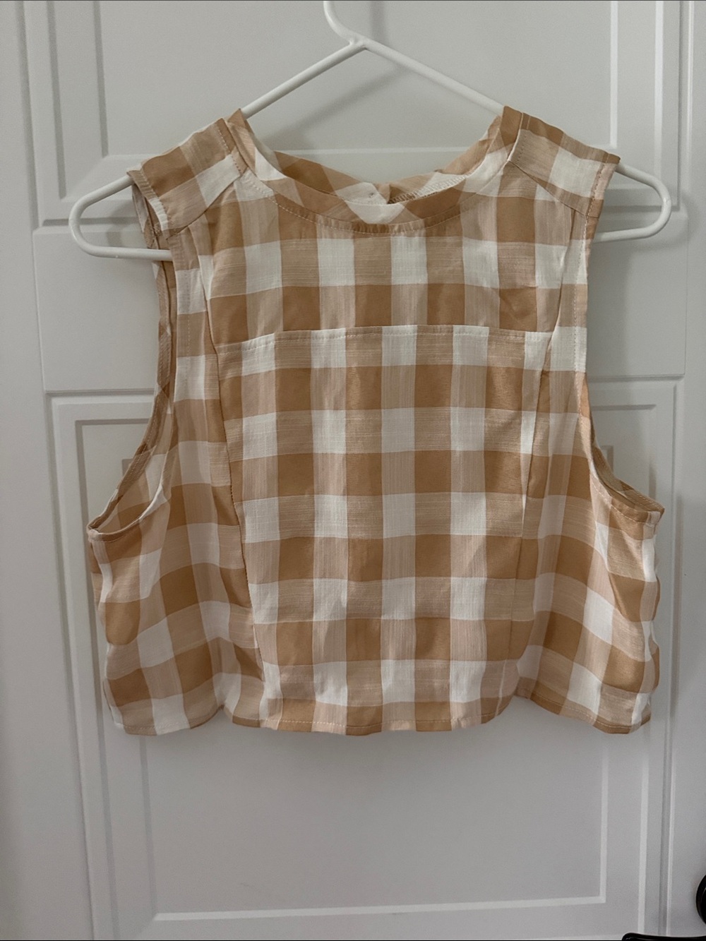 Gingham Sleeveless Crop Top - Beige White